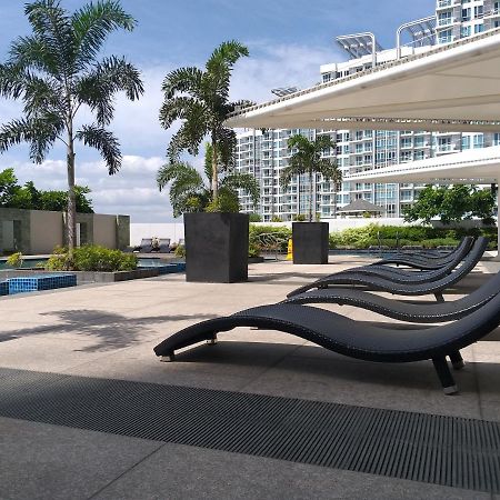 Апарт отель Mactan Newtown With Sun Set And Garden View Себу Экстерьер фото