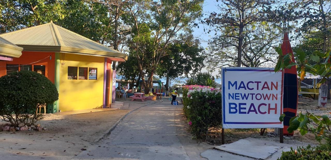 Апарт отель Mactan Newtown With Sun Set And Garden View Себу Экстерьер фото